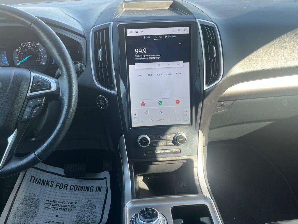 Used 2023 Ford Edge SEL AWD/4WD image 18