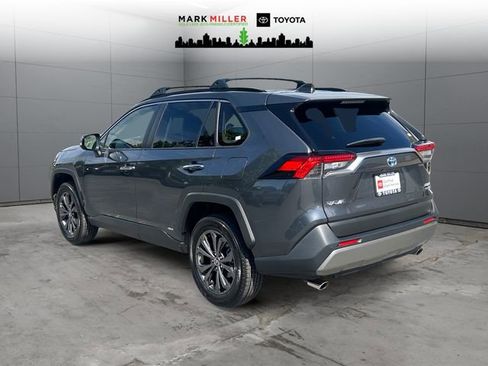 Certified 2022 Toyota RAV4 Limited w/ Limited Grade Weather Package AWD/4WD image 3