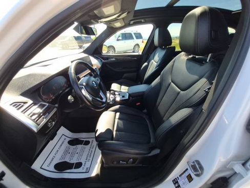 Used 2024 BMW X3 xDrive30i AWD/4WD image 9