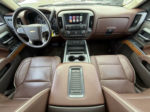 Used 2016 Chevrolet Silverado 1500 High Country w/ High Country Premium Package image 19