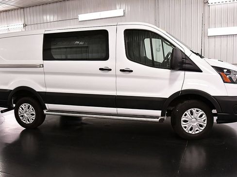 Used 2025 Ford Transit 250 Low Roof w/ Exterior Upgrade Package RWD image 8