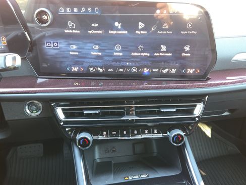 New 2026 Chevrolet Traverse RS w/ LPO, Floor Liner Package image 20