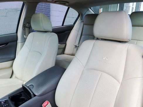 Used 2013 INFINITI G37 x Sedan w/ Premium Pkg AWD/4WD image 14