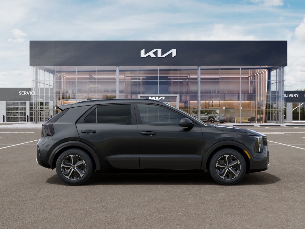 New 2027 Kia Niro LX FWD image 7