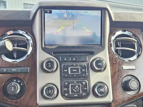 Used 2013 Ford F250 Lariat w/ Lariat Ultimate Pkg image 16