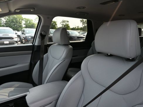 Used 2025 Hyundai Palisade SEL FWD image 26