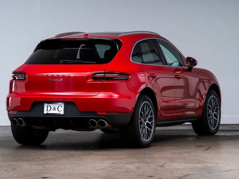 Used 2017 Porsche Macan S AWD/4WD image 7