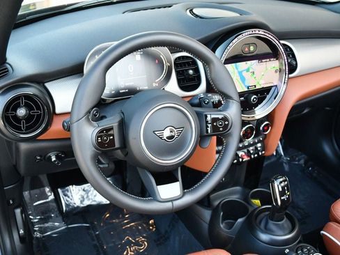 Used 2024 MINI Cooper S w/ Signature Upholstery Package FWD image 51