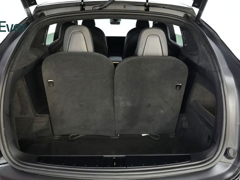 Used 2023 Tesla Model X AWD/4WD image 8