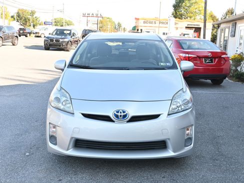 Used 2010 Toyota Prius One image 3