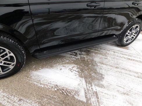 New 2026 Ford Expedition Active image 12