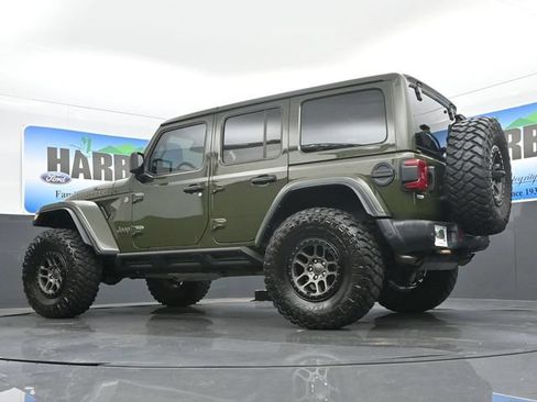 Used 2022 Jeep Wrangler Unlimited Rubicon w/ Xtreme Recon 35" Tire Package AWD/4WD image 18