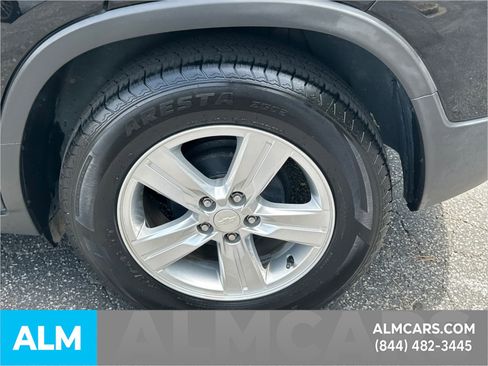 Used 2019 Chevrolet Trax LS FWD image 22