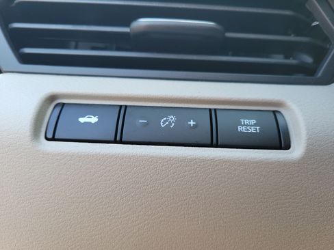 Certified 2025 Nissan Altima 2.5 SV image 23