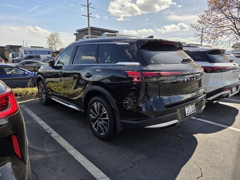 Certified 2026 INFINITI QX60 Luxe w/ Cargo Package image 4