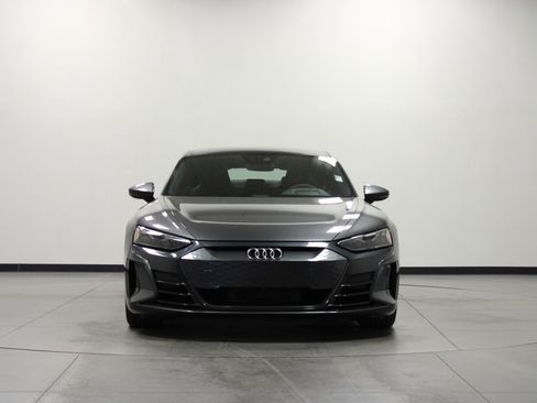 Used 2023 Audi e-tron GT Premium Plus image 9