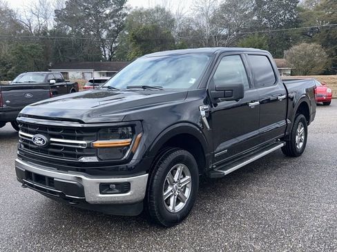 Used 2024 Ford F150 XLT w/ Mobile Office Package image 22