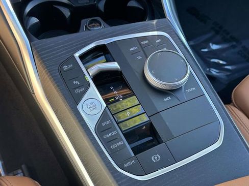 Certified 2025 BMW 330i xDrive Sedan w/ Convenience Package image 38