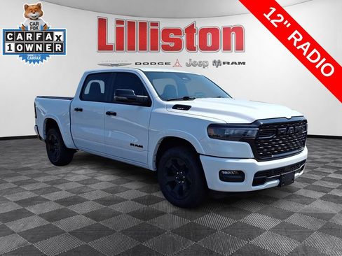 Used 2025 RAM 1500 Big Horn AWD/4WD image 3