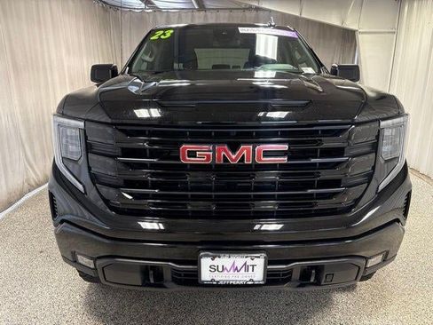 Used 2023 GMC Sierra 1500 Elevation AWD/4WD image 4