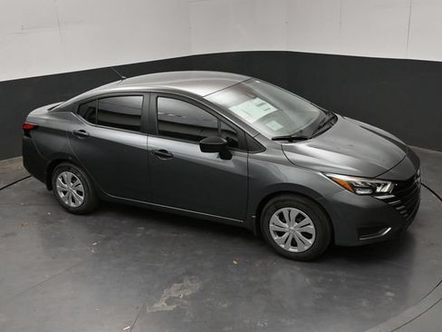 New 2025 Nissan Versa S w/ Trunk Package FWD image 17