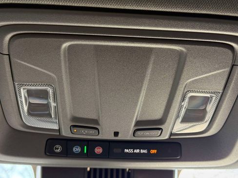 Used 2022 Chevrolet Silverado 1500 LT image 25