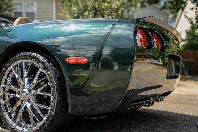 Used 2001 Chevrolet Corvette Convertible w/ Preferred Equipment Group2 RWD image 71