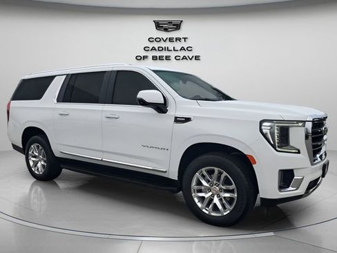Used 2024 GMC Yukon XL SLT w/ SLT Luxury Package image 1