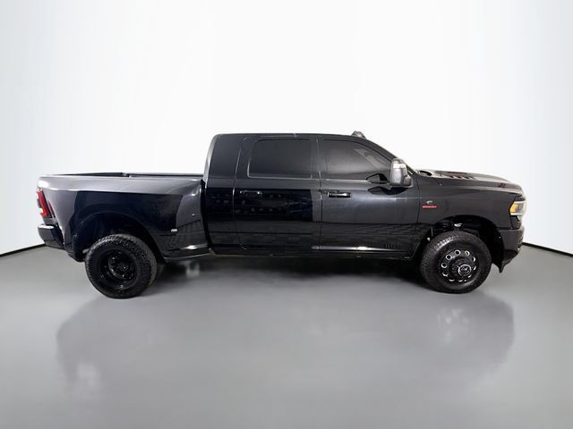Used 2024 RAM 3500 Laramie w/ Night Edition AWD/4WD image 8