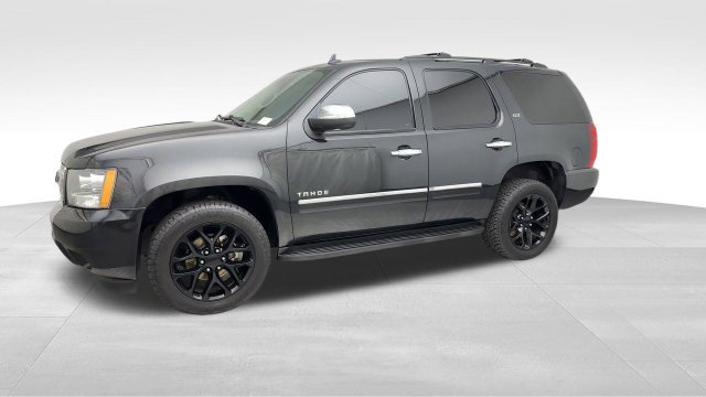 Used 2011 Chevrolet Tahoe LTZ AWD/4WD image 7