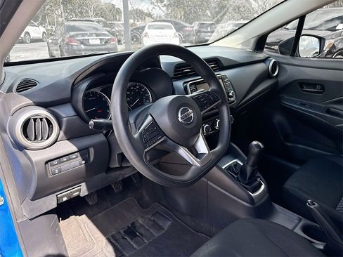 Used 2022 Nissan Versa S image 7