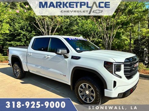 Used 2025 GMC Sierra 1500 AT4 AWD/4WD image 1