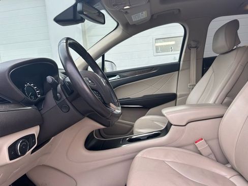 Used 2017 Lincoln MKC Reserve w/ Lincoln MKC Climate Package image 8