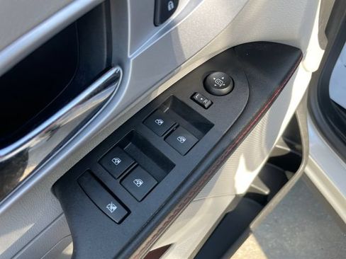 Used 2015 Chevrolet Equinox LT w/ Driver Convenience Package FWD image 21