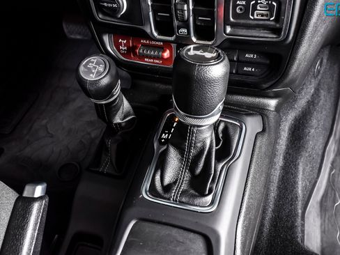 Used 2025 Jeep Wrangler Unlimited Sport S 4xe image 32