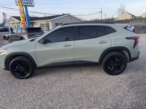 Used 2025 Chevrolet Trax ACTIV w/ Driver Confidence Package image 13