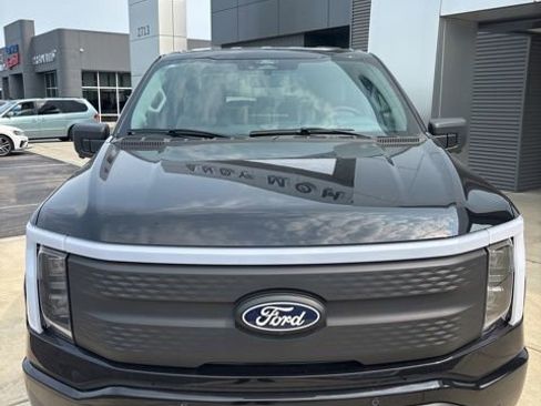 New 2025 Ford F150 Lightning Flash image 4