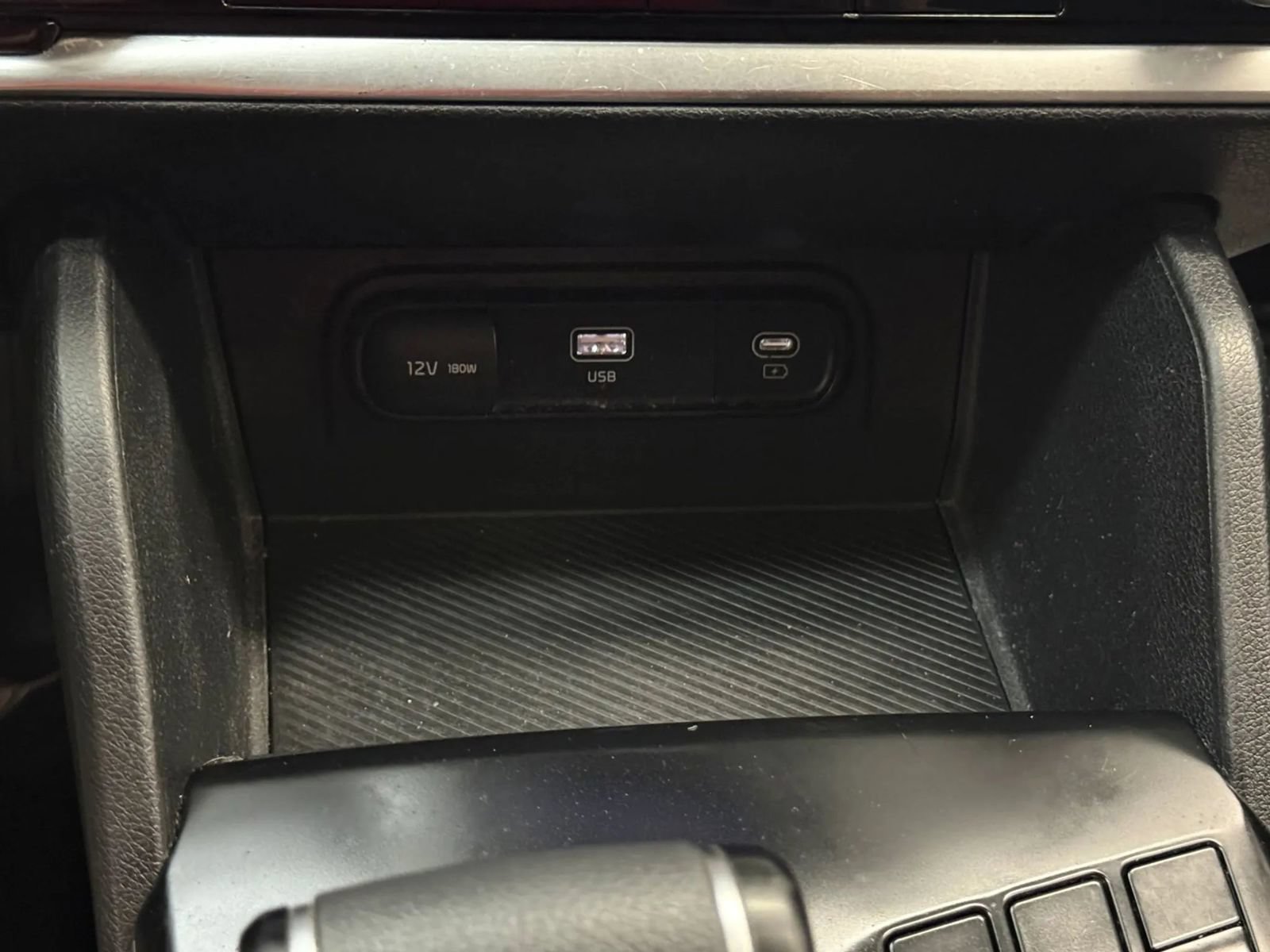 Used 2023 Kia Sportage LX FWD image 33
