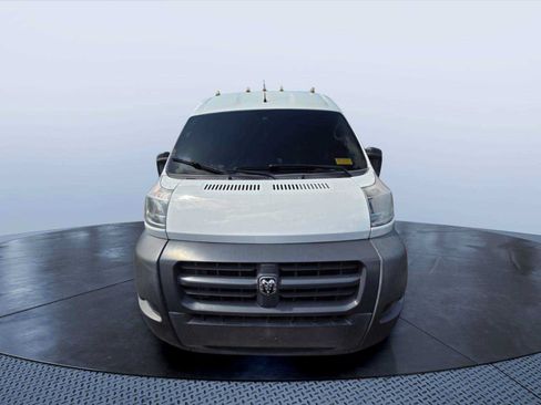Used 2018 RAM ProMaster 2500 FWD image 2