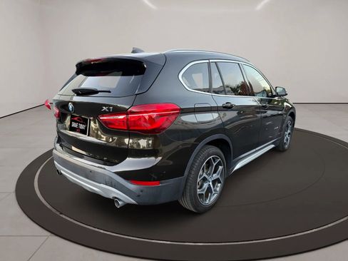 Used 2017 BMW X1 xDrive28i image 5