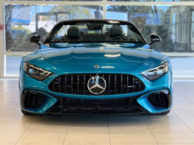 Used 2022 Mercedes-Benz SL 63 AMG 4MATIC w/ Driver Assistance Package image 3