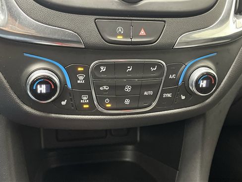 Certified 2022 Chevrolet Equinox LT image 21