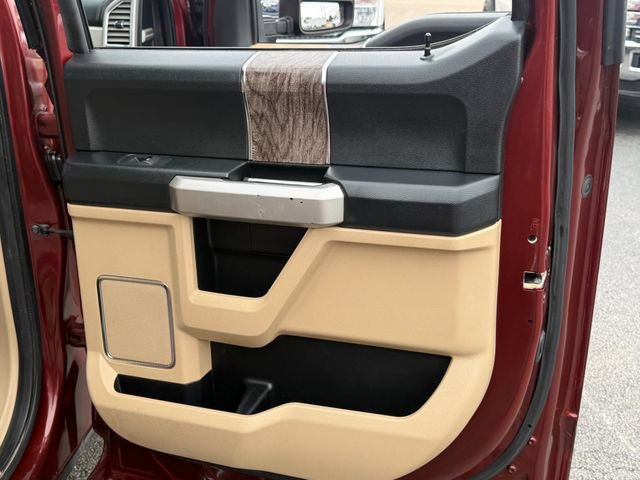 Used 2017 Ford F350 Lariat AWD/4WD image 33