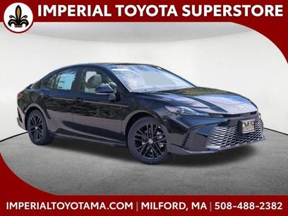 New 2026 Toyota Camry SE w/ Convenience Package