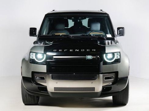 Used 2021 Land Rover Defender 90 X image 8