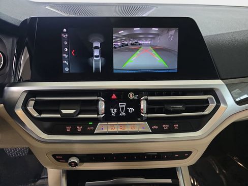 Used 2020 BMW 330i Sedan w/ Convenience Package image 23