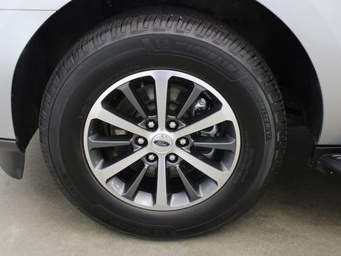 Used 2020 Ford Expedition XLT w/ Equipment Group 201A image 26