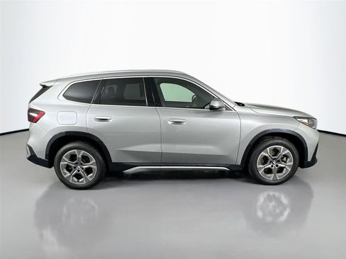 Used 2025 BMW X1 xDrive28i AWD/4WD image 7