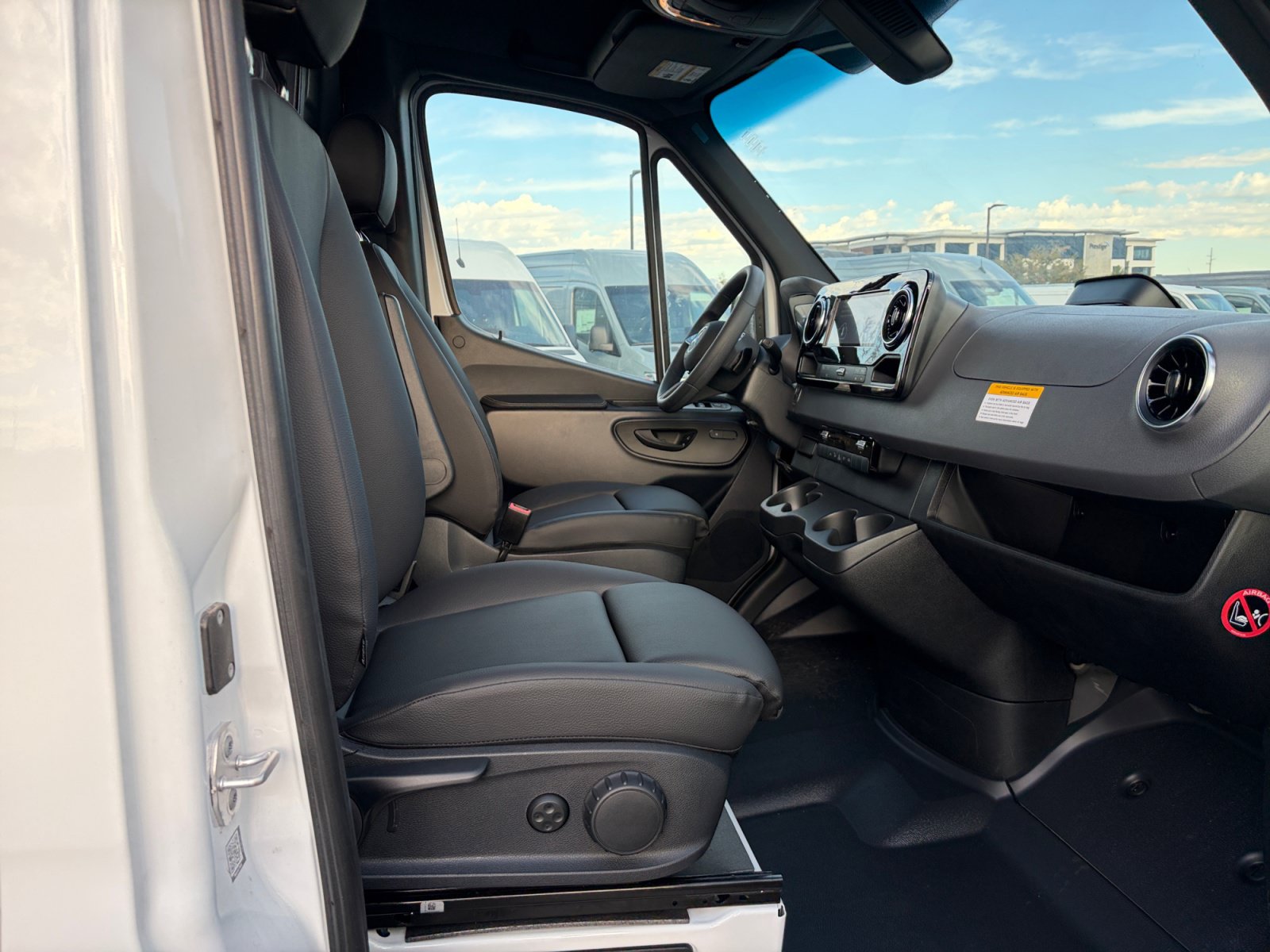New 2026 Mercedes-Benz Sprinter 2500 image 19