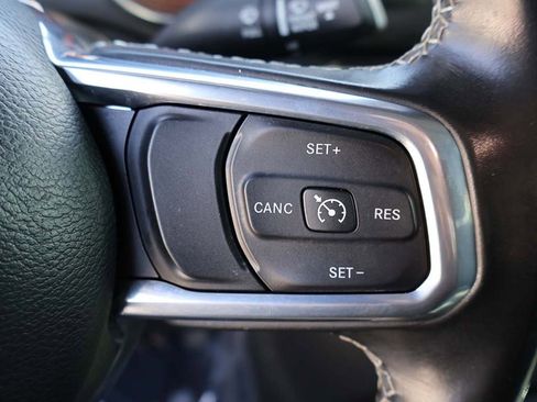 Used 2022 Jeep Gladiator Overland image 42